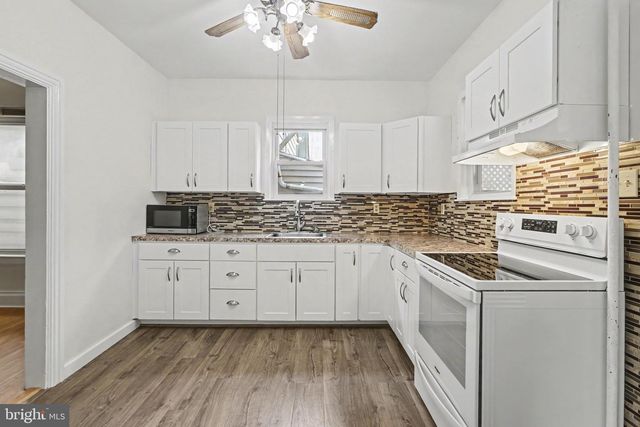 209 S 3RD ST, Steelton, PA 17113