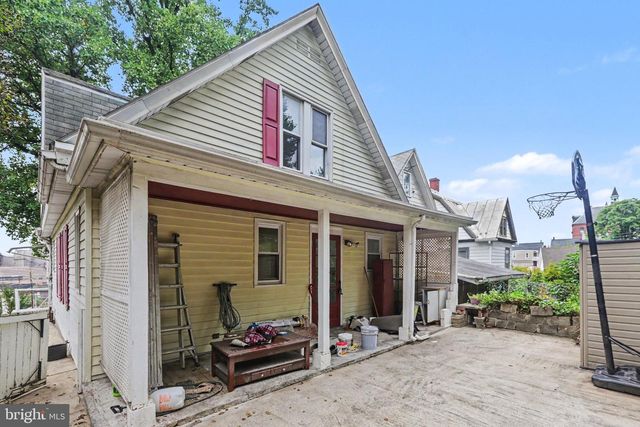 209 S 3RD ST, Steelton, PA 17113