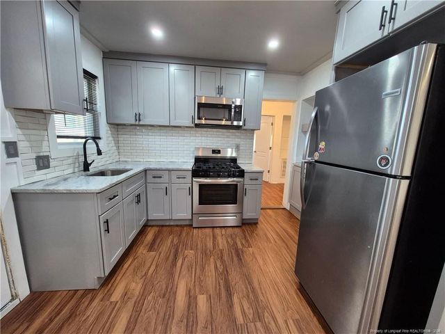 113 N Wright Street, Raeford, NC 28376
