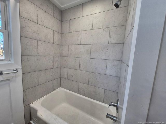 113 N Wright Street, Raeford, NC 28376