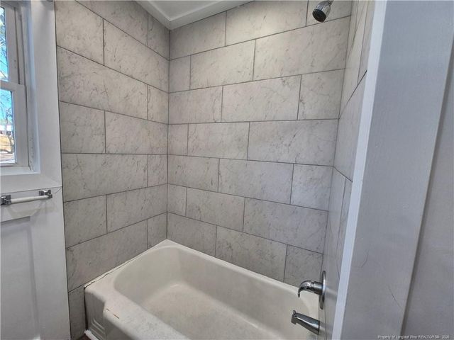 113 N Wright Street, Raeford, NC 28376