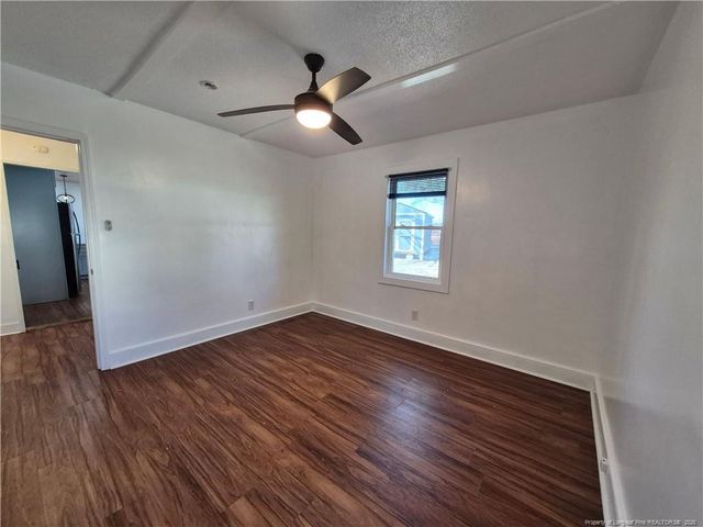 113 N Wright Street, Raeford, NC 28376