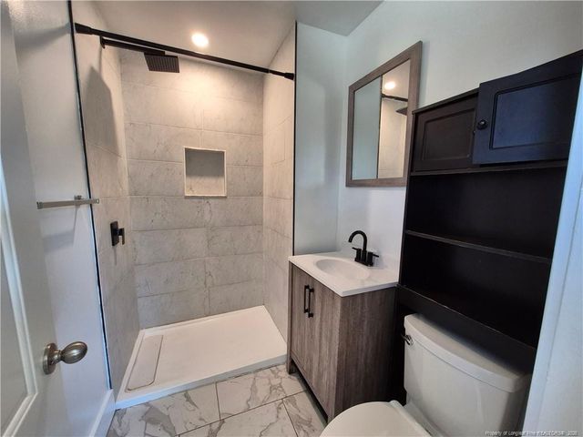 113 N Wright Street, Raeford, NC 28376