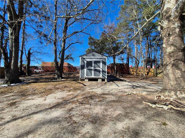 113 N Wright Street, Raeford, NC 28376