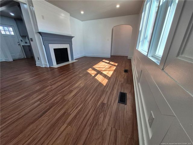 113 N Wright Street, Raeford, NC 28376