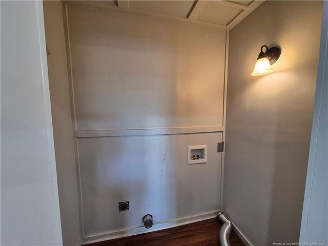 113 N Wright Street, Raeford, NC 28376