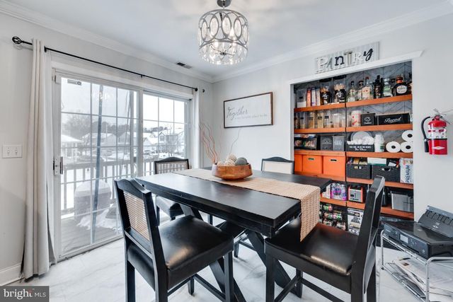 56 OAKTON DR, Atco, NJ 08004