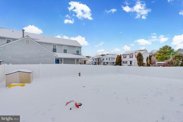 56 OAKTON DR, Atco, NJ 08004