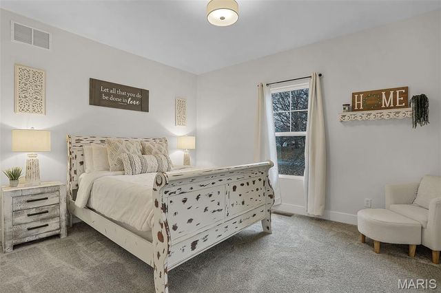 7302 W Kirsch Road, Collinsville, IL 62234