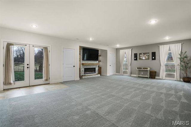 7302 W Kirsch Road, Collinsville, IL 62234