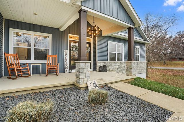 7302 W Kirsch Road, Collinsville, IL 62234