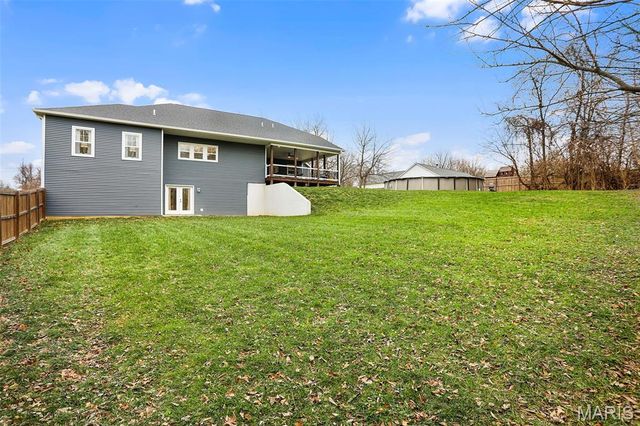 7302 W Kirsch Road, Collinsville, IL 62234