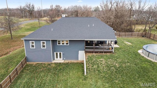 7302 W Kirsch Road, Collinsville, IL 62234