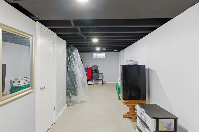 2146 Michael Avenue, Wyoming, MI 49509