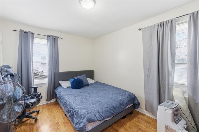 2146 Michael Avenue, Wyoming, MI 49509