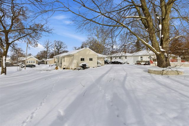 2146 Michael Avenue, Wyoming, MI 49509