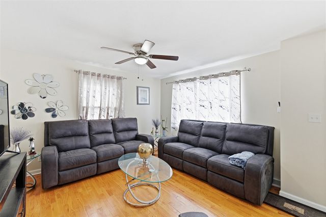 2146 Michael Avenue, Wyoming, MI 49509