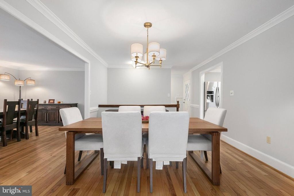 Image 12 of property listing at 9329 HARVEY RD, Silver Spring, MD 20910