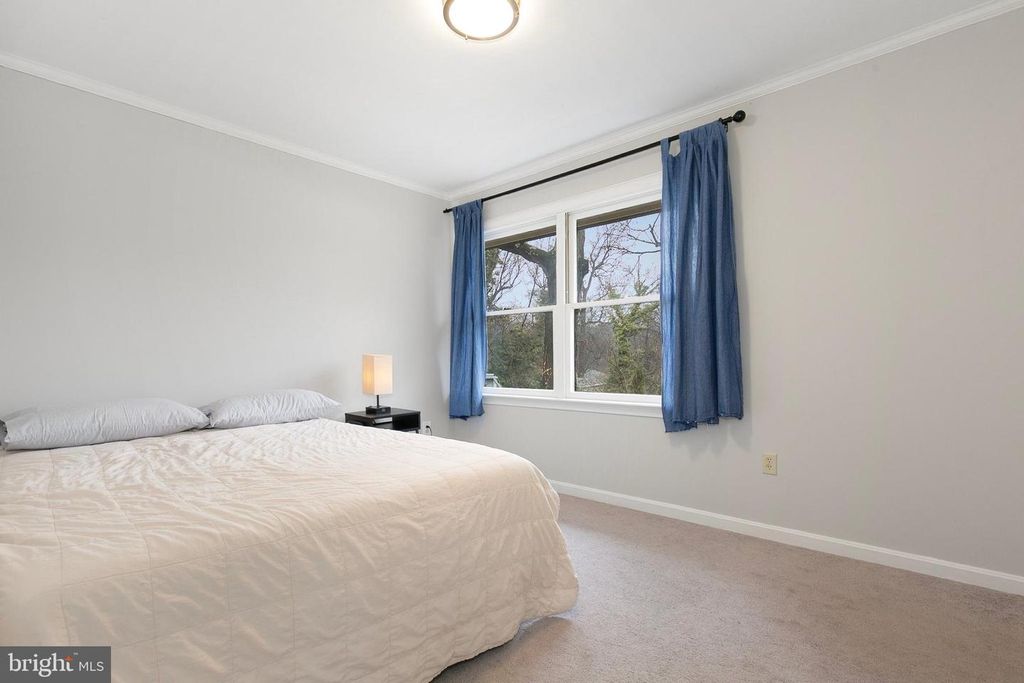 Image 20 of property listing at 9329 HARVEY RD, Silver Spring, MD 20910