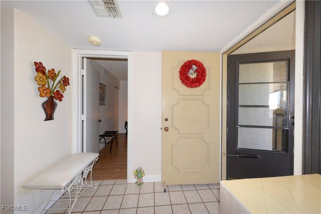 21490 Bay Village DR 264, Fort Myers Beach, FL 33931