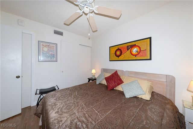 21490 Bay Village DR 264, Fort Myers Beach, FL 33931