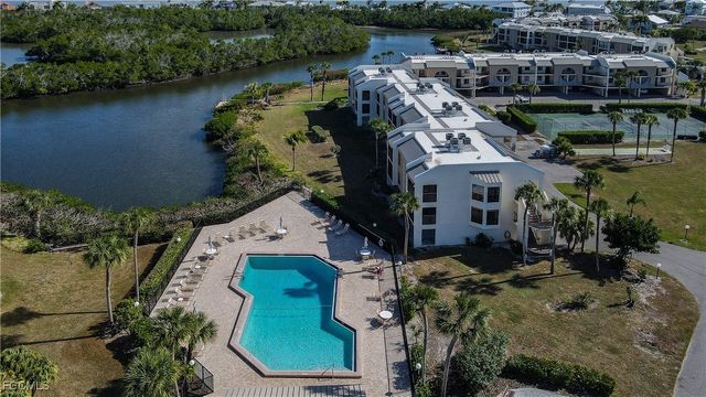 21490 Bay Village DR 264, Fort Myers Beach, FL 33931