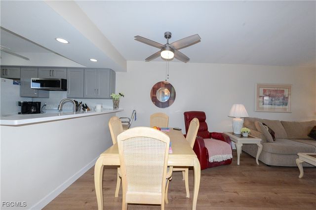 21490 Bay Village DR 264, Fort Myers Beach, FL 33931