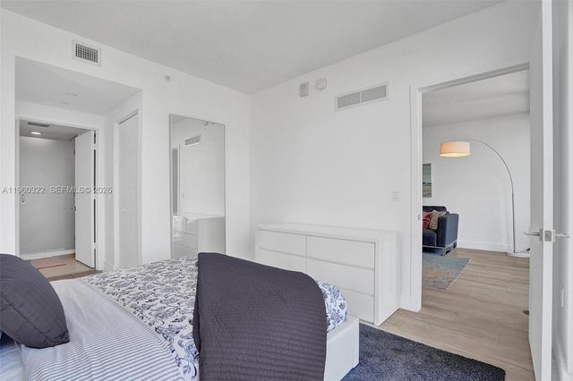 121 NE 34th St 2305, Miami, FL 33137