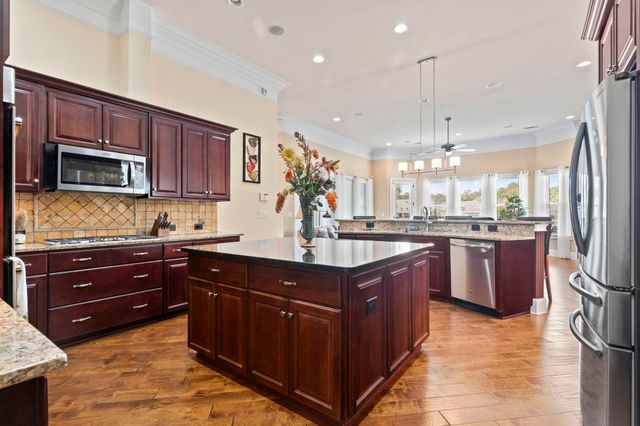 9474 Carrington Dr., Myrtle Beach, SC 29579