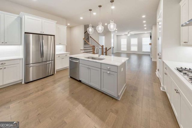 413 Bishop Lane, Woodstock, GA 30188