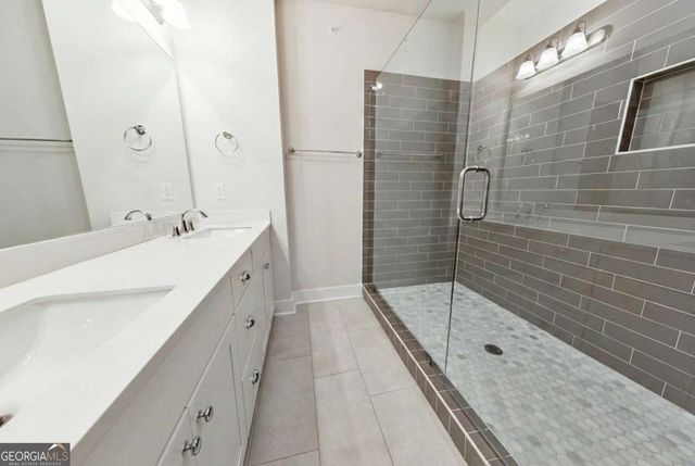 413 Bishop Lane, Woodstock, GA 30188