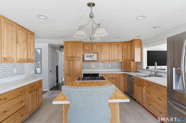 22 Sadds Mill Road, Ellington, CT 06029