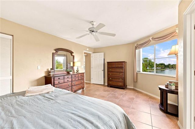 2671 Citrus Lake DR 306, Naples, FL 34109