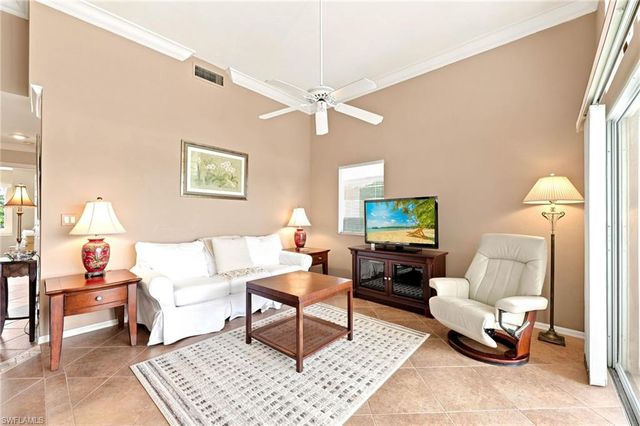 2671 Citrus Lake DR 306, Naples, FL 34109