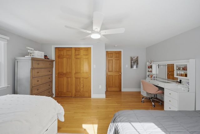 80 Dodge Hill Rd, Sutton, MA 01590