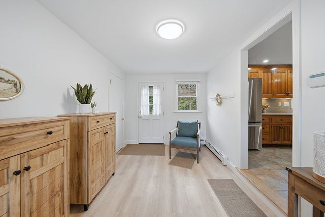 80 Dodge Hill Rd, Sutton, MA 01590