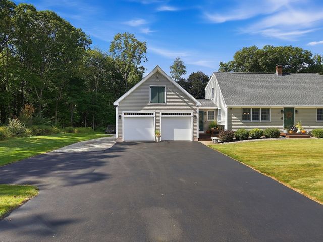 80 Dodge Hill Rd, Sutton, MA 01590