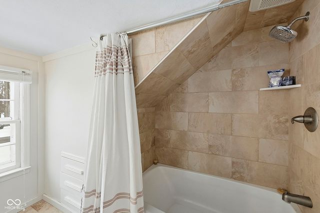 1025 Oswego Road, Carmel, IN 46032