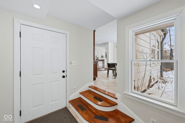 1025 Oswego Road, Carmel, IN 46032