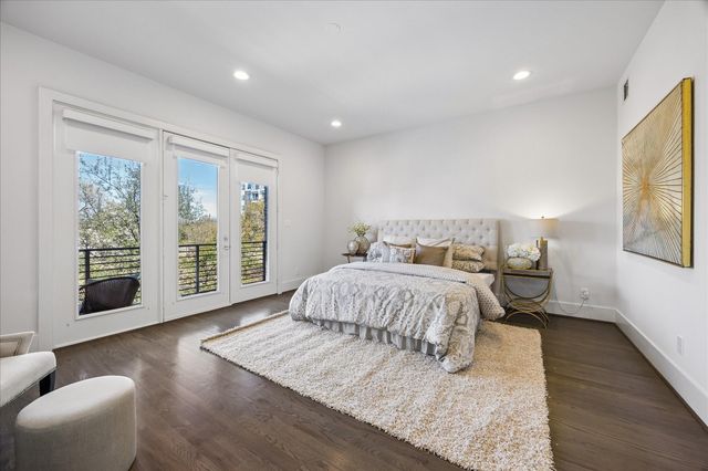 309 Peden Street, Houston, TX 77006