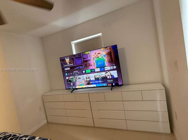 2198 NE 167th Street 2198, North Miami Beach, FL 33162