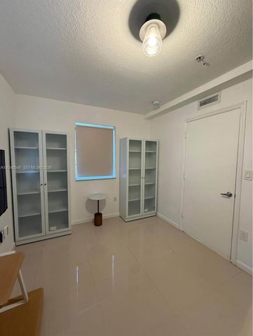 2198 NE 167th Street 2198, North Miami Beach, FL 33162