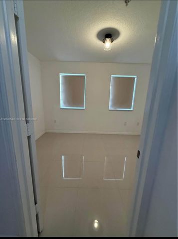 2198 NE 167th Street 2198, North Miami Beach, FL 33162