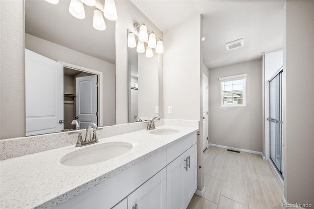 3942 N Tempe Street, Aurora, CO 80019