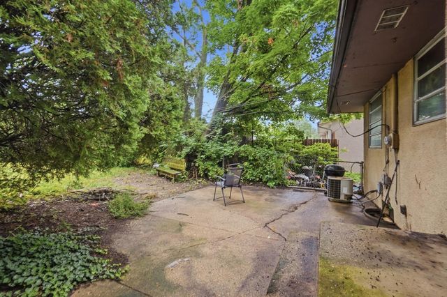 1738 Bostwick Road, Columbus, OH 43227