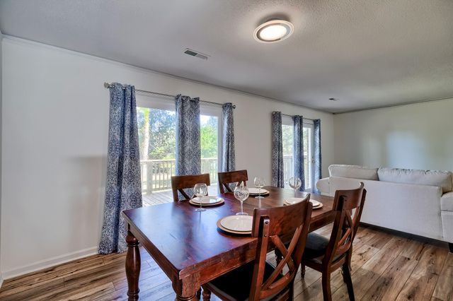 87 Fort Sullivan Circle, Dalzell, SC 29040