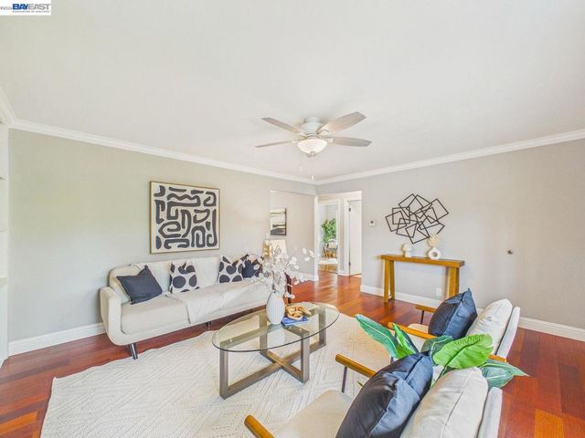 1943 Regello Ct, San Pablo, CA 94806