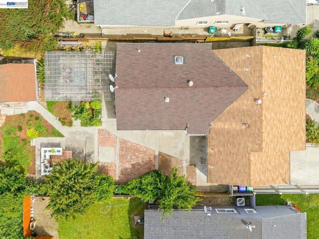 1943 Regello Ct, San Pablo, CA 94806