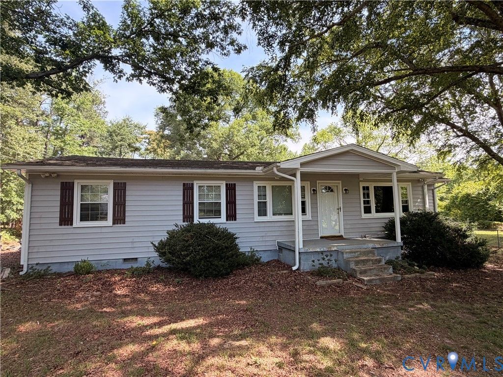 9226 River Rd, Chesterfield, VA 23803