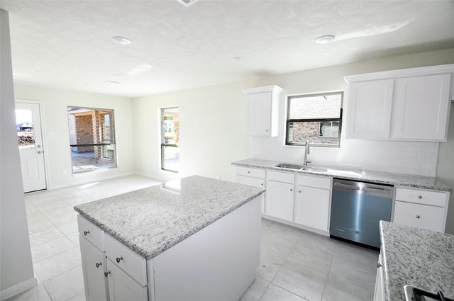 2203 Dorado Street, League City, TX 77539